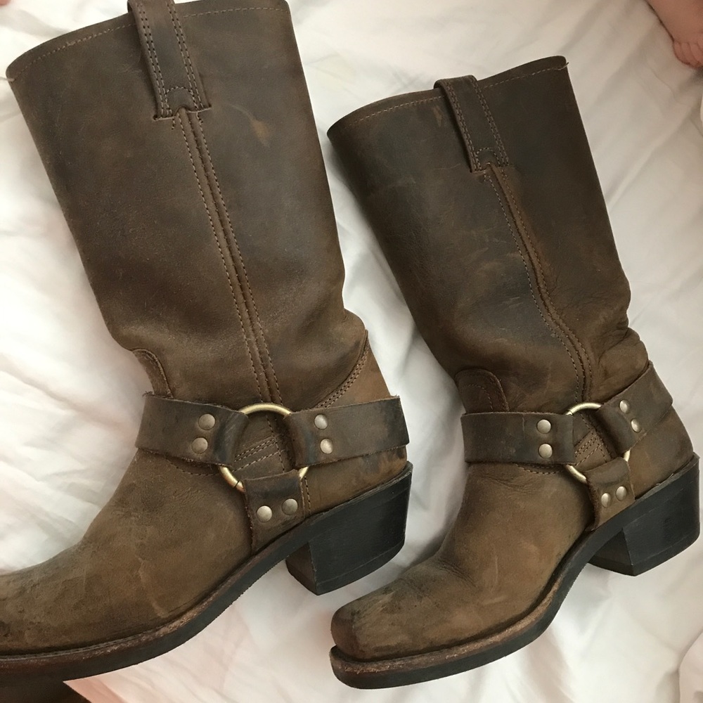 Frye Harness 12 R boots